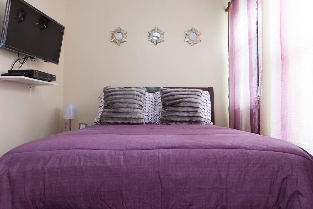 Studio, One And Two Bedroom Apartments - Bronx New York Exteriér fotografie