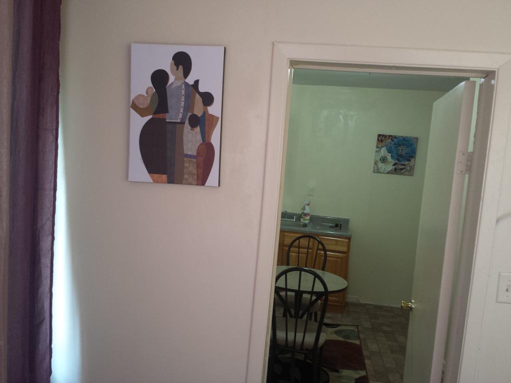 Studio, One And Two Bedroom Apartments - Bronx New York Pokoj fotografie